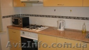 посуточно своя 2 х комнатная в центре города #401850