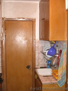 Продам гостинку возле м. Масельского. #417870