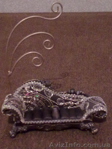 Продается декоративный диванчик для хранения-размещения ювелирных изделий. Разме #443599