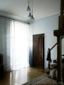 Продам 3-х комн. квартиру в центре города,  пер.Маланова.  #448385