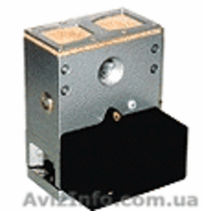 Пневмораспределитель трехлинейный сдвоенный  #435358