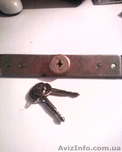 Замки для ролет Киев,  ролетные замки Киев,  замки с ключами для ролетов Киев #465976