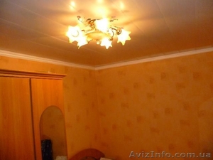 Хорошая 2-х комн. квартира на ул. Богдана Хмельницкого #460203