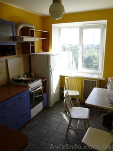 Продам 2-комн.квартиру с евроремонтом,  мебелью,  техникой #465021