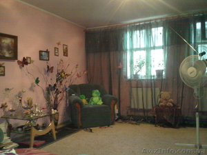 в красивом чистом дворе свой уютный домик,   #478138