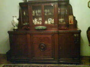 Продам антикварный сервант 18 в #465628