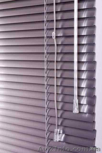 Горизонтальные жалюзи специализированные для окон со стеклопакетами(Исотра+) #518613