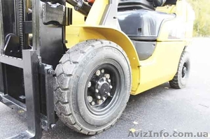 Погрузчик Caterpillar GP 25 N_ #556612