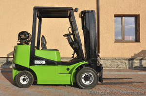 Погрузчик Clark CGP 25 #556277