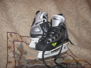 Шлем хоккейный;  коньки хоккейные GRAF 29р #551037