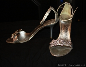 Сербрянные босоножки  #540174