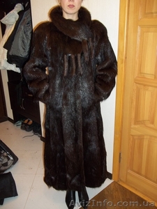 Продам шубу из нутрии б/у #593728