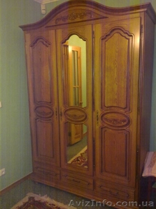 Продам спальню дубовую, производства Румыния, в удовлетворит. состоянии,  #602372