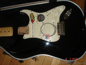 Fender Stratocaster 2005 нулячая (годится в подарок) #518780