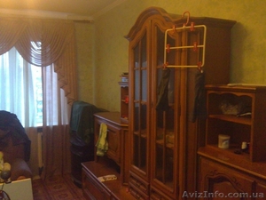 Продам 3-х комнатную квартиру по ул. Ак. Вильямса / Ак. Королева #603084