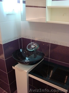 Сдам 3-х комнатную квартиру (120/55/18,  6/18) в новостройке по ул. Вильямса,  5 ( #582708