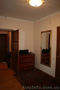 Продам 5 комн. квартиру,  ул. Франко/Бригадная. #589118