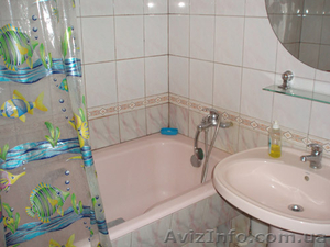 Сдам посуточно 3к квартиру,  центр  #570647