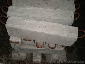 Продам строй материал б/у. Бетоные блоки #595454
