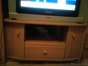 Продам тумбу  под телевизор Срочно!!! #600739