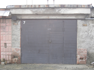 Продам кирпичный гараж ГСК 