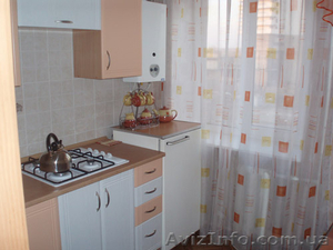 Сдам посуточно 1-комн. квартиру в ценре  #570175