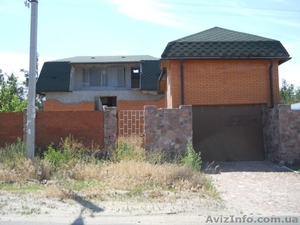 Дом земельный участок пгт Козин ул. А. Соловьяненко,  172 #620606