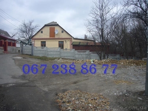 Продам Дом с городскими коммуникациями на участке 8 сот. в Киеве.  #616009
