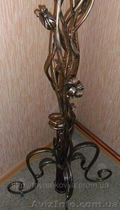 Кованная и удобная вешалка для одежды 1550грн. #605274