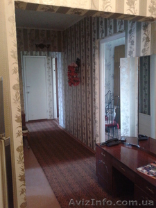 Продам 3-х комнатную квартиру на  ул. Высоцкого #612793