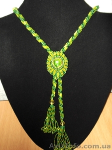 Лариат из бисера 