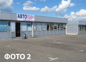 На территории авторынка