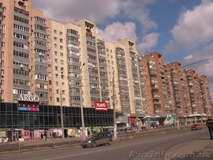 продам 3х ком.кв. на Холодной Горе #642595