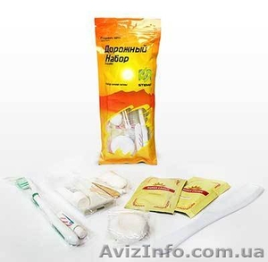 Мыло,  гель для душа,  шампунь,  зубная щетка,  бритвеный станок #659834