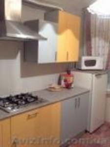 Сдаю,  СВОЯ,  Победа 4,  3 комн разд,  4000 грн./м+торг  #669440