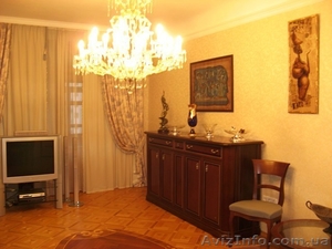 3 - х комнатную квартиру,  93 м. кв. 