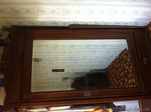Продаю антикварный шкаф #644841