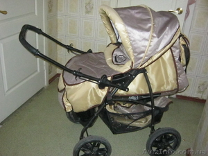 Детская коляска 