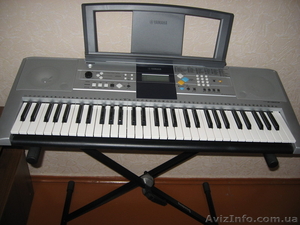 Продам синтезатор #651498