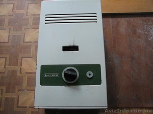 газовую водонагревательную колонку  ВПГ-23 #671174