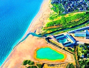 Прекрасный видовой участок рядом с морем  #659796