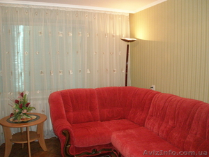 Сдаю 1 комнатную квартиру  ремонтом в центре города #648954