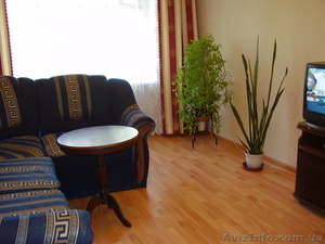 Сдам 2-х ком.кв. посуточно,  раздельные,  от хозяев #647330