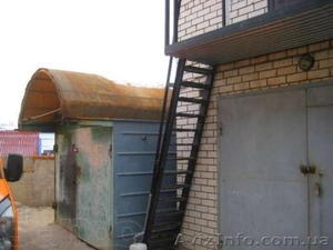 Продаю свой гараж два уровня,  общая стенка с рынком «Птичка» #291421