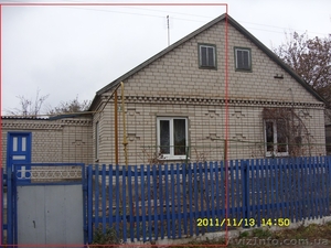 ПРОДАМ 1/2 ДОМА пгт Новониколаевка,  Верхнеднепровский р-н,  Днепроп.обл #609596