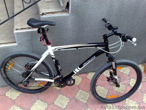 Specialized HARDROCK DISC 2011 года #677752