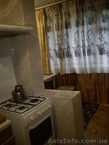 Посуточно сдаю квартиру в Ялте для 2-3 чел. ХОЗЯЙКА #688464