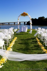 Прокат свадебной арки, дорожка на свадьбу, прокат стоек, банты на стулья, флористика #687907