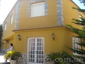 dom v ispanii  monovar , alicante #680723