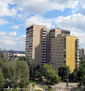 СРОЧНО ПРОДАМ 3-Х КОМ. КВАРТИРУ НА ПОБЕДЕ-5 #677372